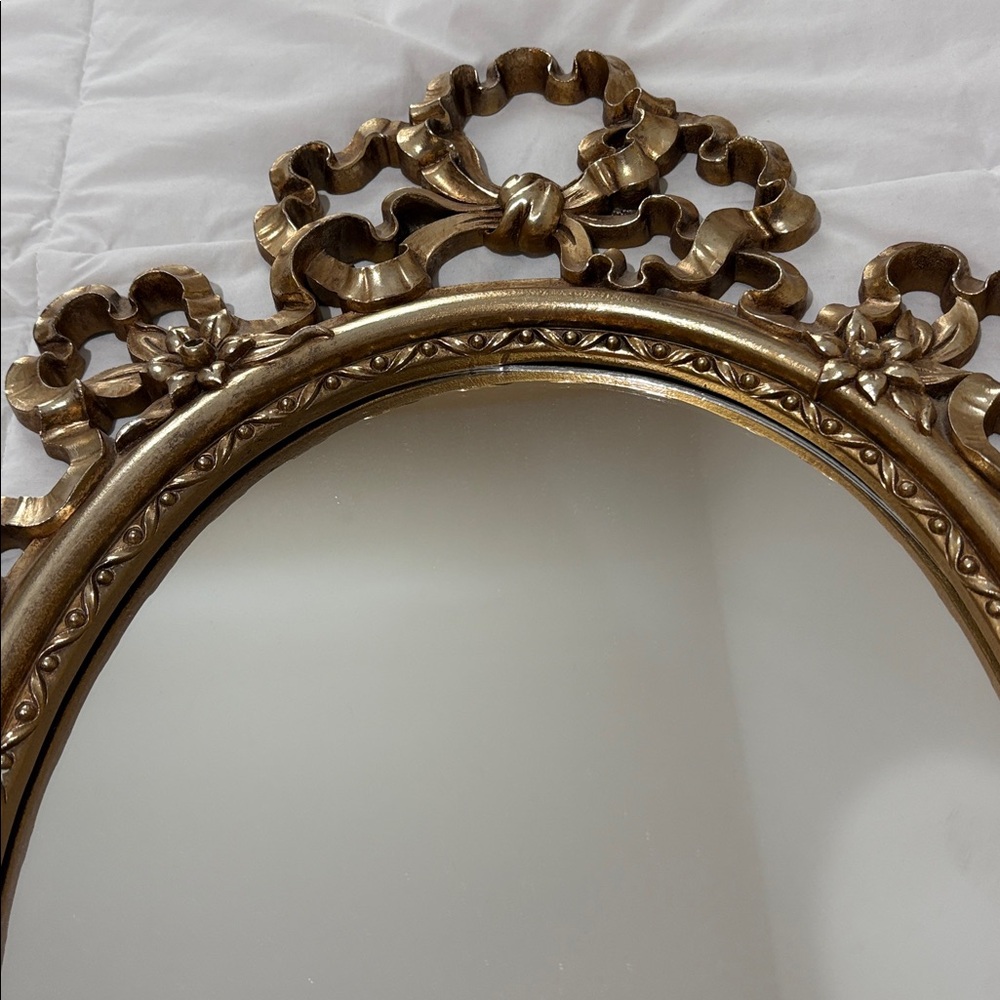 Vintage Oval Mirror Baroque Style Resin Frame With Ornate Ribbon & Bows 1960’s - Picture 3 of 5
